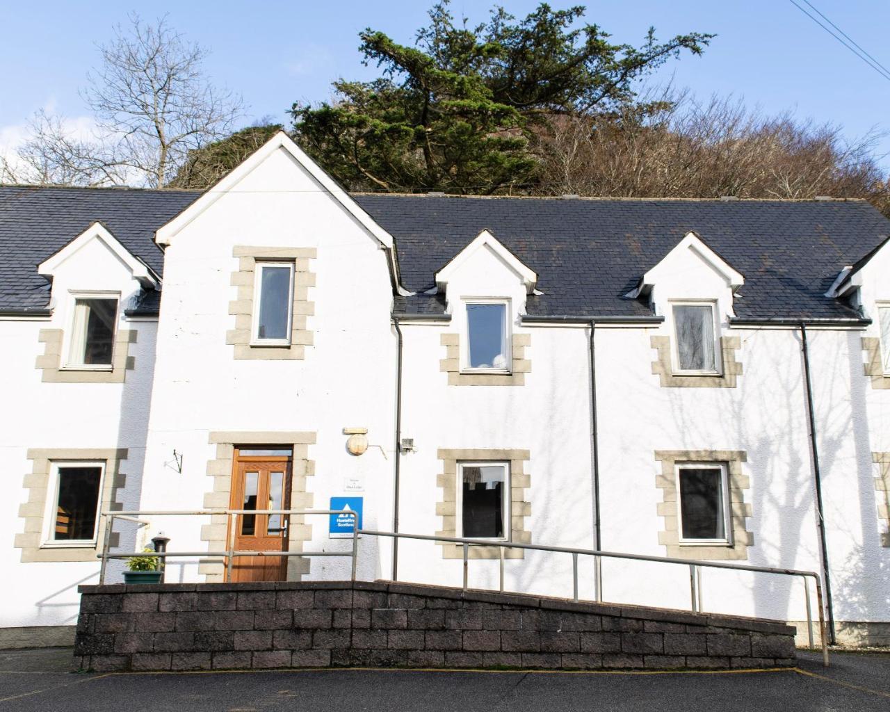 Oban Youth Hostel Kültér fotó The old police station